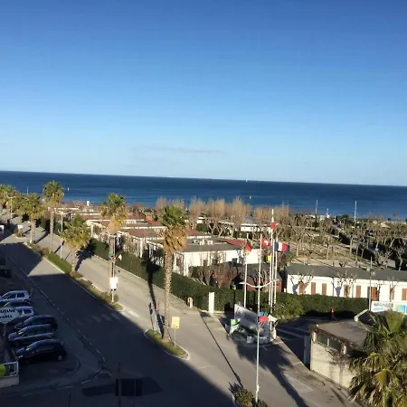 Villa Casa Rosa Porto SantʼElpidio Exterior foto